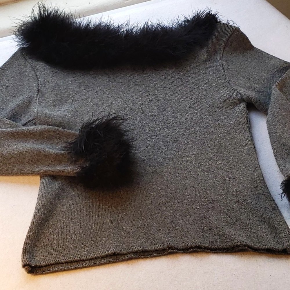 80's Vintage Ostrich trimmed small grey sweater